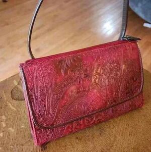 Relic crossbody tooled